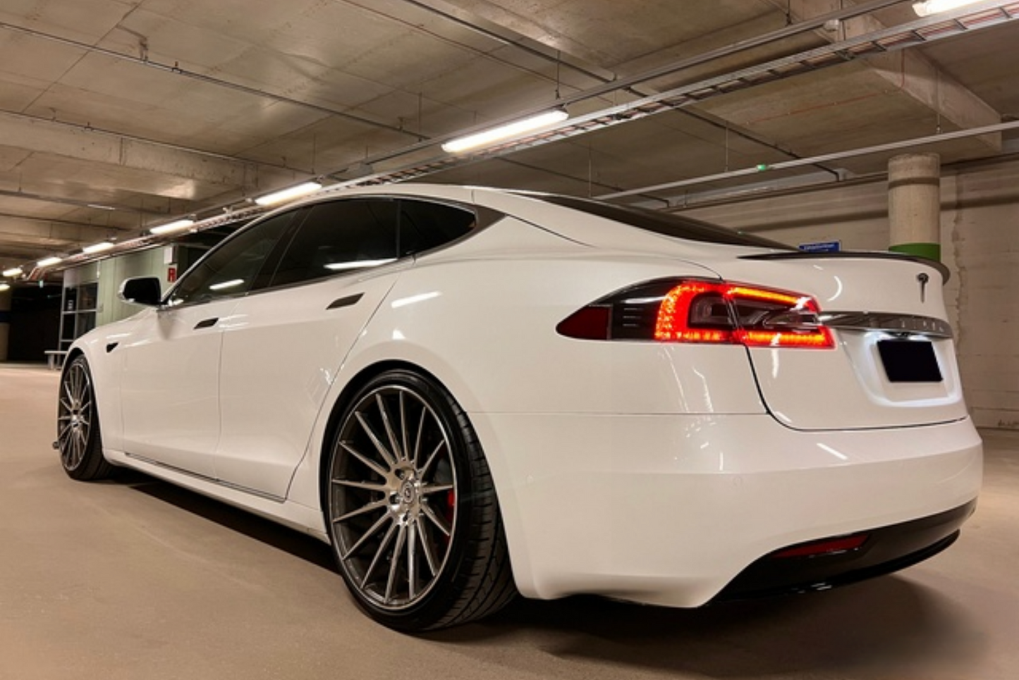 2TESLA MODEL S RAVEN P100D PERFORMANCE Bérlés