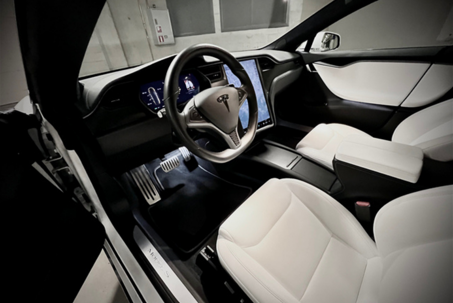 2TESLA MODEL S RAVEN P100D PERFORMANCE Bérlés