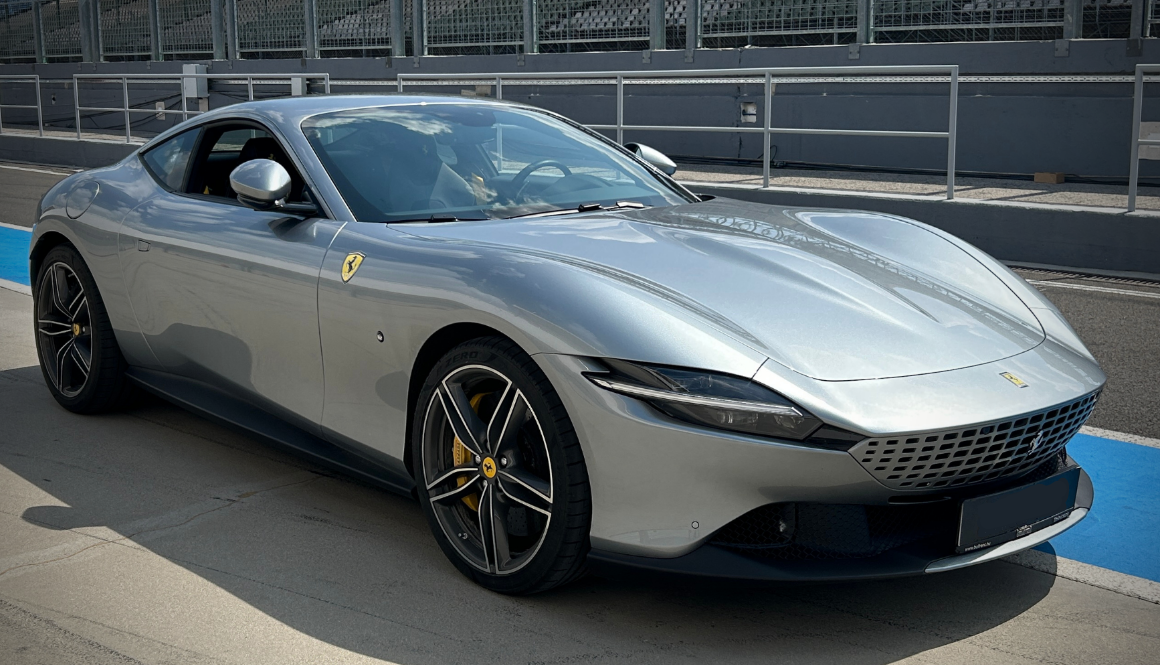 FERRARI ROMA Bérlés