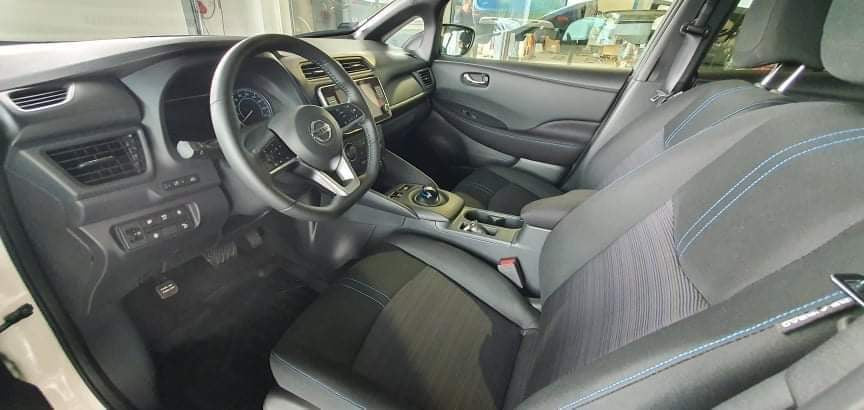 NISSAN LEAF 40KW TEKNA Bérlés