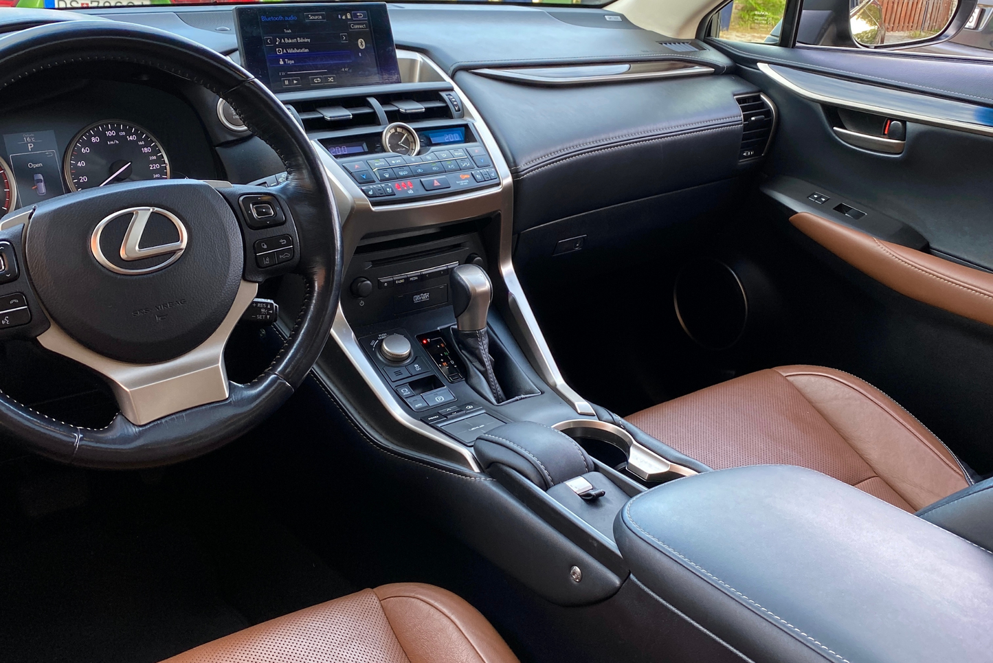 LEXUS NX200T Bérlés