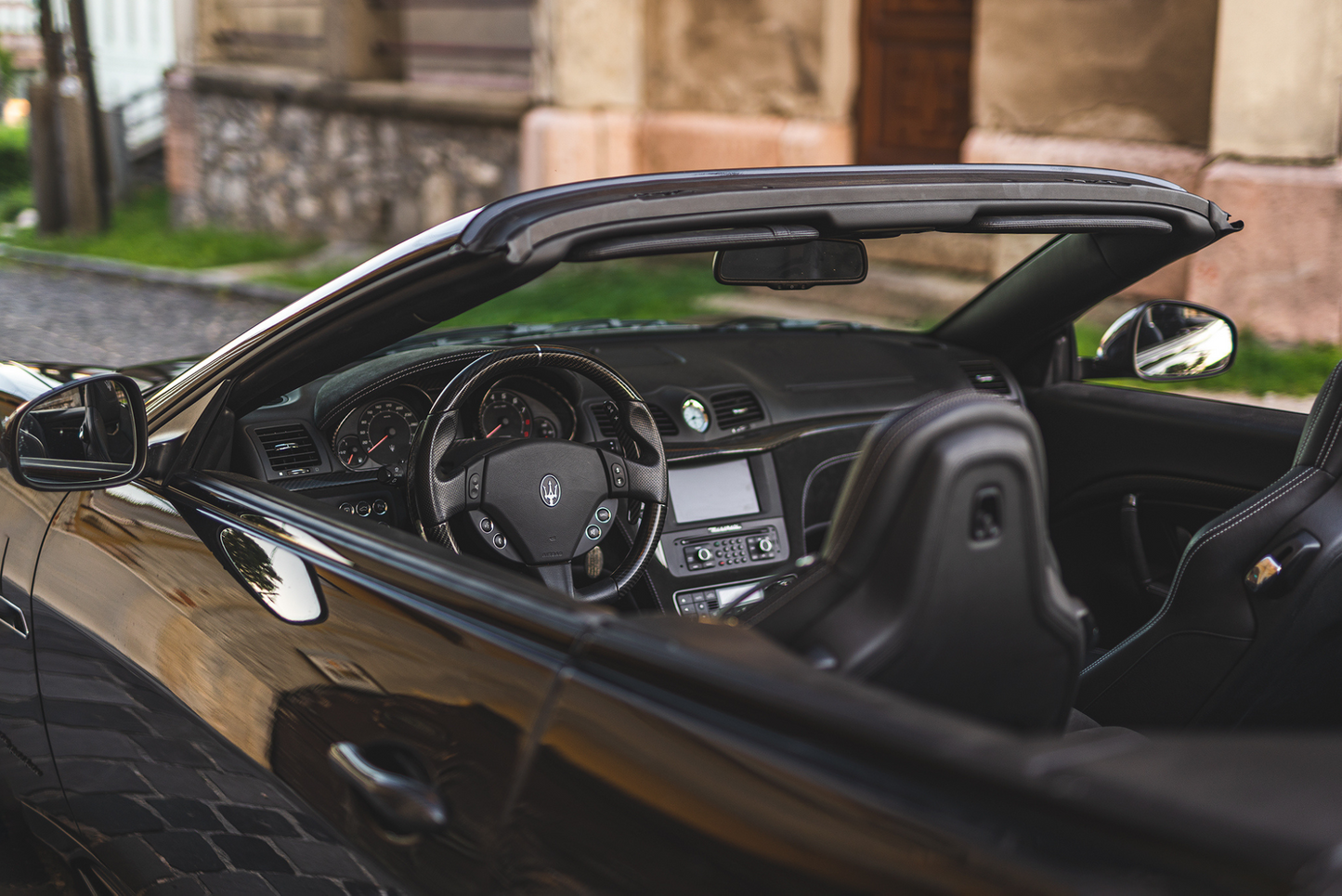 MASERATI GRANCABRIO V8 Bérlés