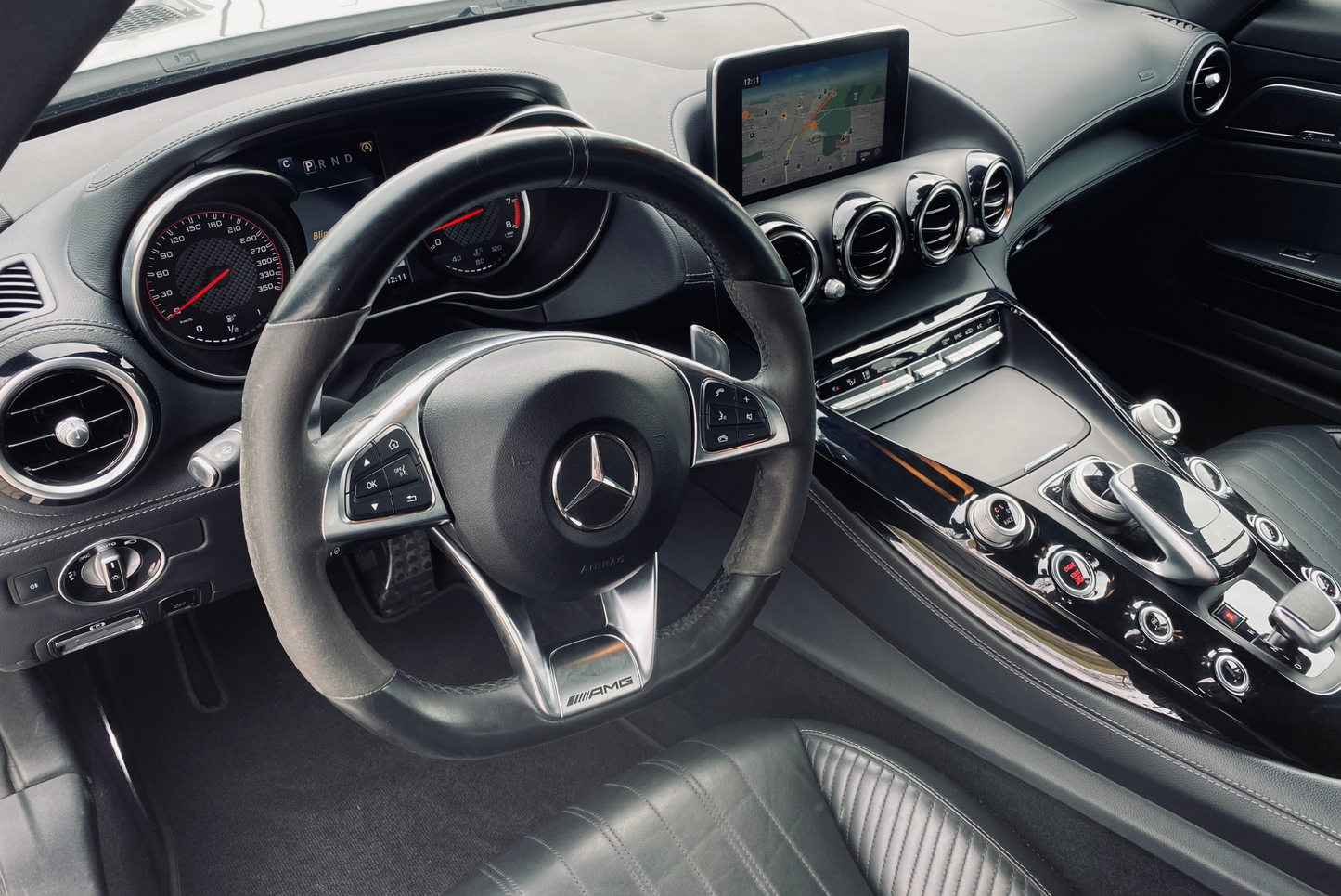 Mercedes-Benz AMG GT S - Utcai vezetés - ajándékkártya