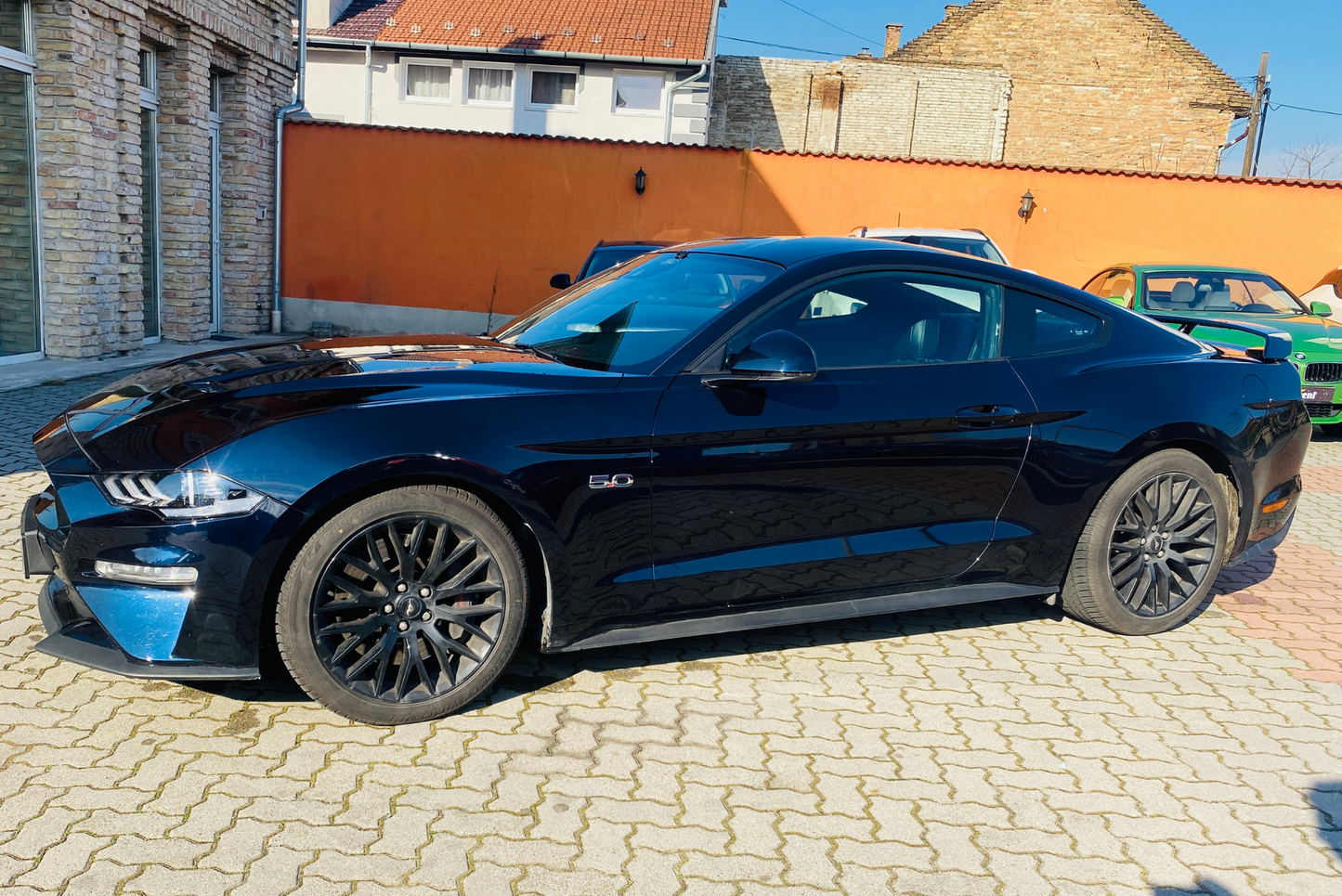 Ford Mustang Fastback 5.0 GT V8 - Utcai vezetés - ajándékkártya