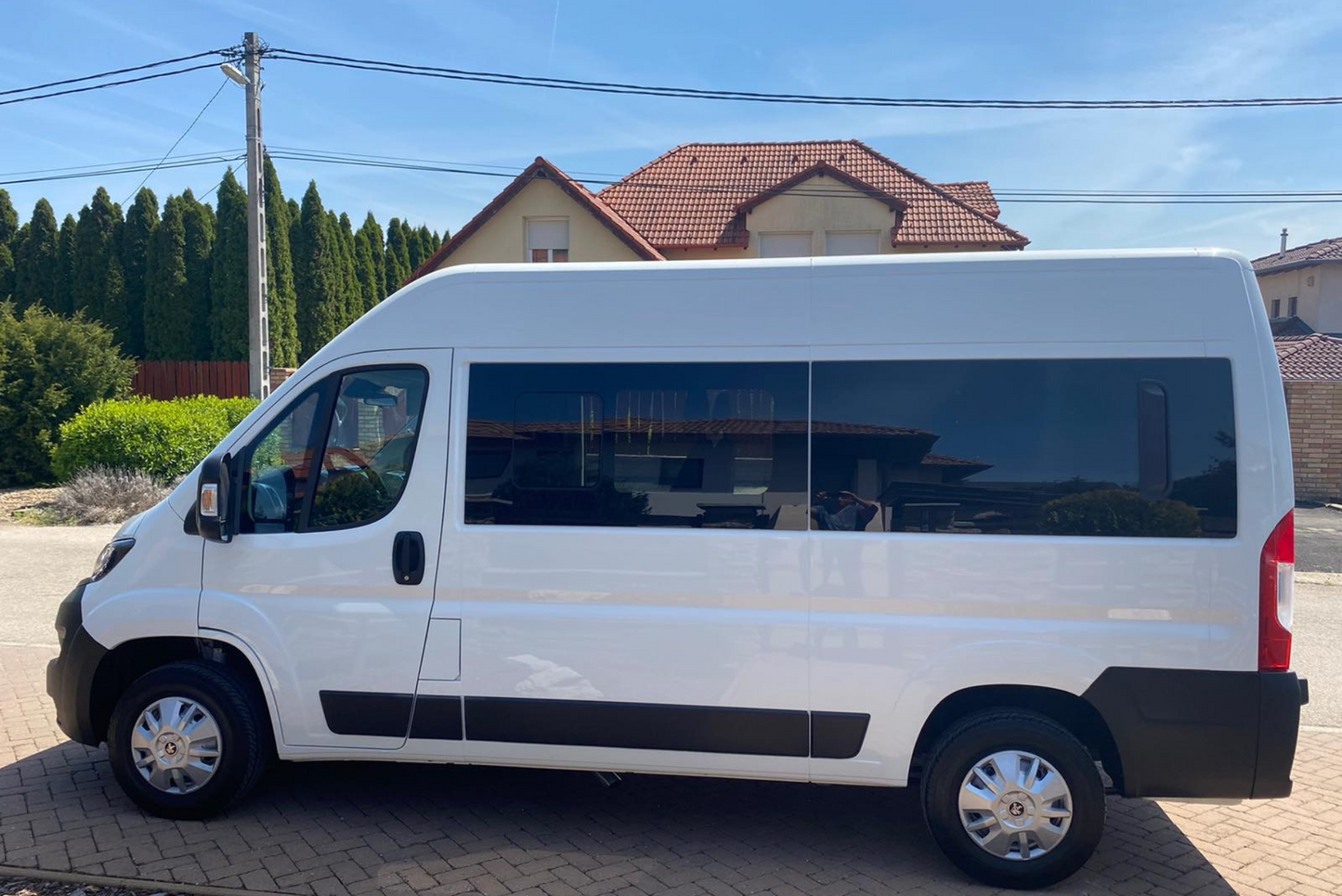 PEUGEOT BOXER - 9 FŐS KISBUSZ - 2020 Bérlés