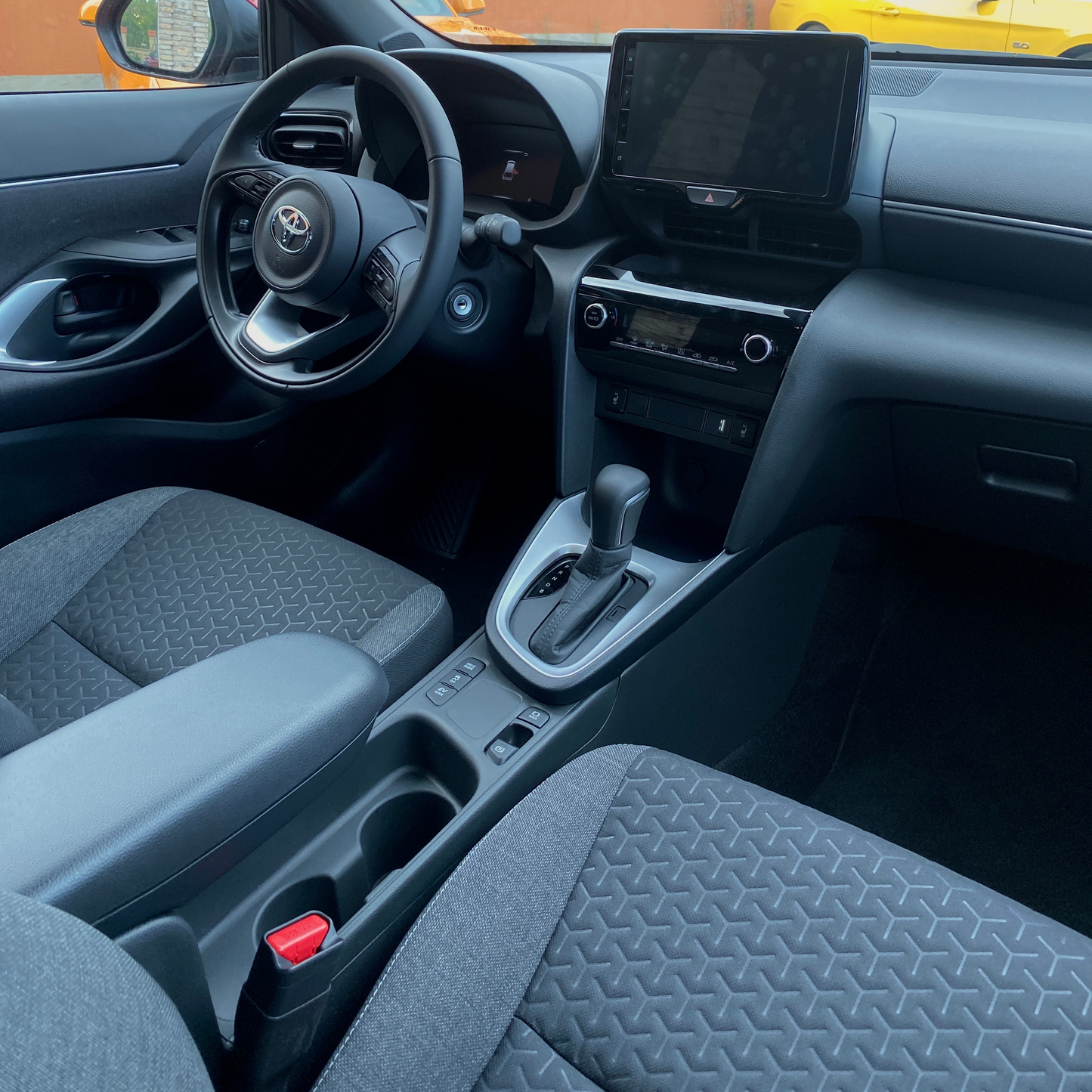 TOYOTA YARIS CROSS Bérlés