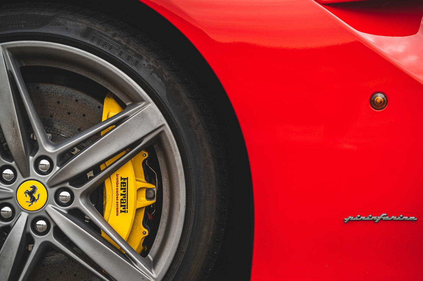 FERRARI F12 BERLINETTA Bérlés