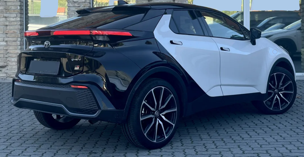 Toyota C-HR hybrid 2024 Bérlés