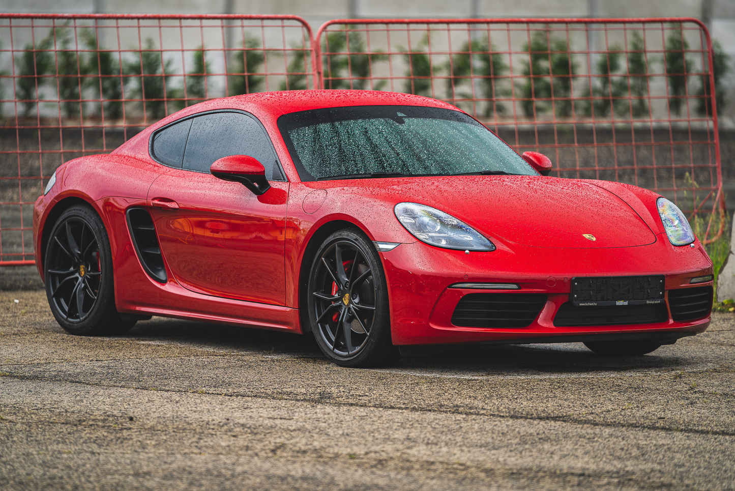 Porsche 718 Cayman S - Utcai vezetés - ajándékkártya