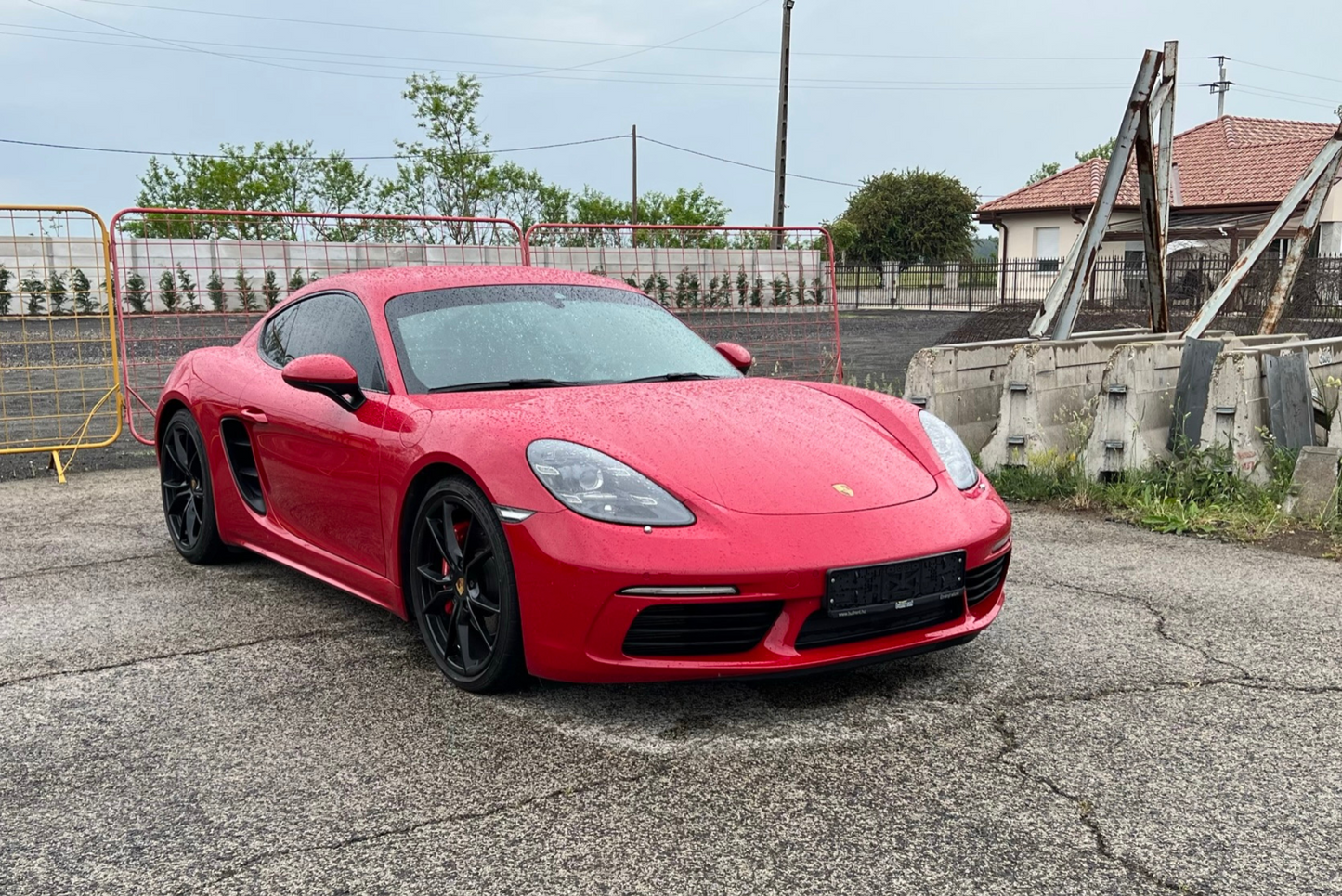 Porsche 718 Cayman S - Utcai vezetés - ajándékkártya